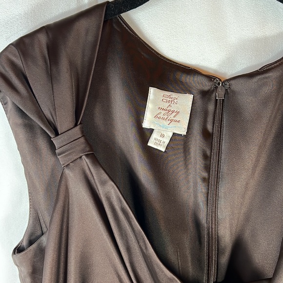 SUZI CHIN Chocolate Brown Cocktail Slimming Rouching Midi Sleeveless Dress 10 - Picture 2 of 9